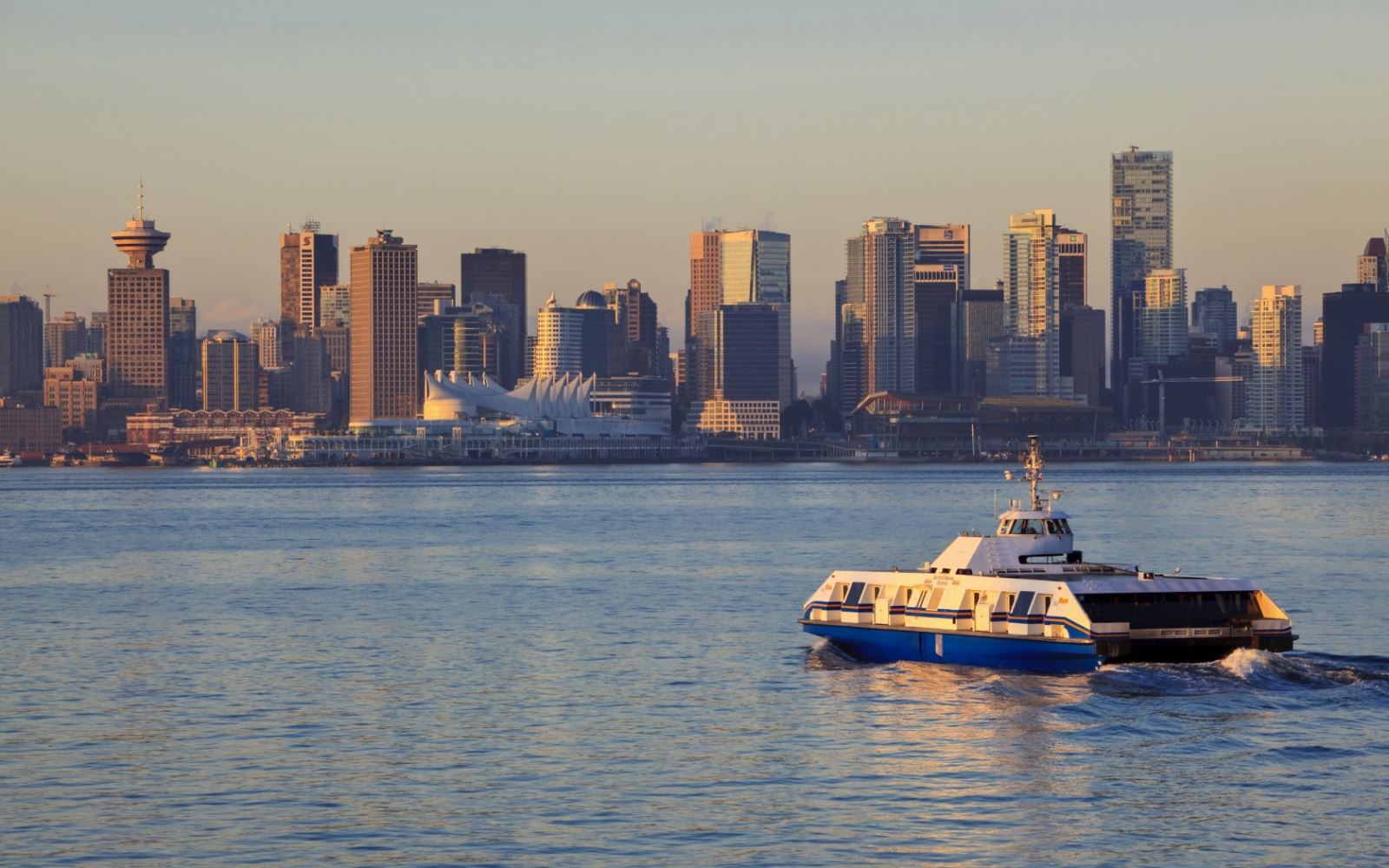 Shipping losses down, but significant risks remain: report