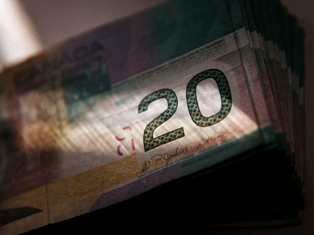 Investors lose money on Silver Wheaton deal