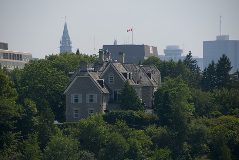 New construction cheaper than PM home’s renovation – Mike Holmes