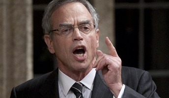 Oliver responds to calls for more housing regulation