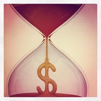Lender wait times: Banks vs. monolines