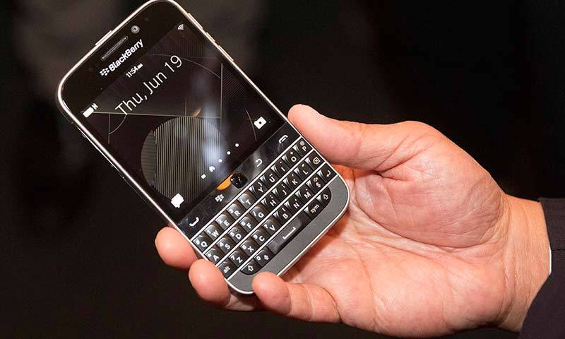 Blackberry goes back to the future