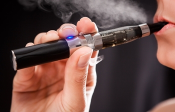 Ontario moves to stub out teenage vaping