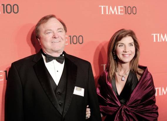 Billionaire settles with ex