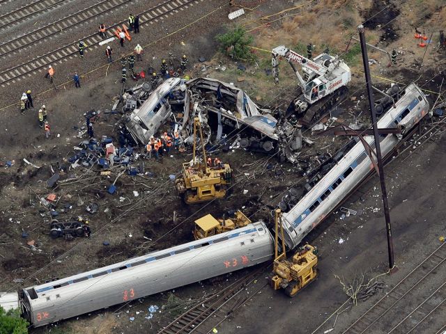 Wells Fargo Canadian executive among victims of Amtrak crash