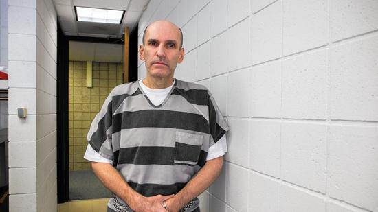 Lighter Side: Employer takes a chance on bank-robber