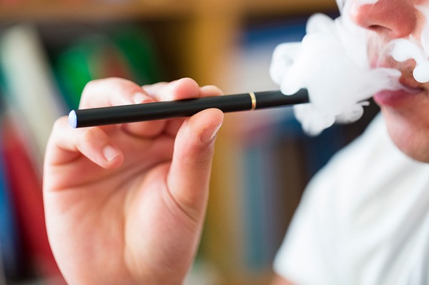 Introducing e-cigarettes policies into the workplace