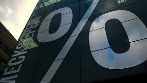 Advisors anticipate fallout from 0% interest rate