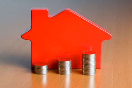 BoC warns of overvalued housing market…but prices are easing?