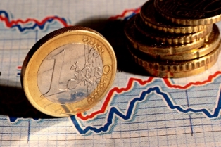 European economy weakens forcing more stimulus
