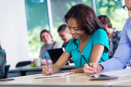 Top Canadian business school to be named after mortgage superstar