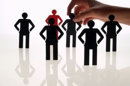 Russell Investments selects global middle-office services provider