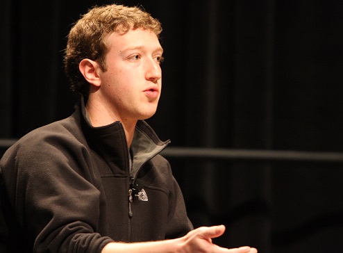 New Facebook shares class to keep Zuckerberg in control