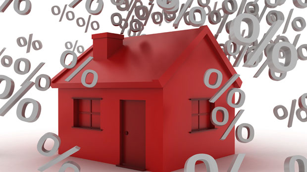 RBC breaks ranks and lowers mortgage rate