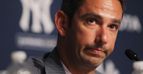 Ex-MLB star sues former financial advisors