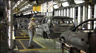 Cost of making cars in Canada sends Corolla to Mexico